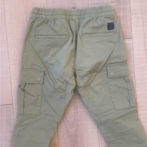 Green cargos - Picture 4 of 5